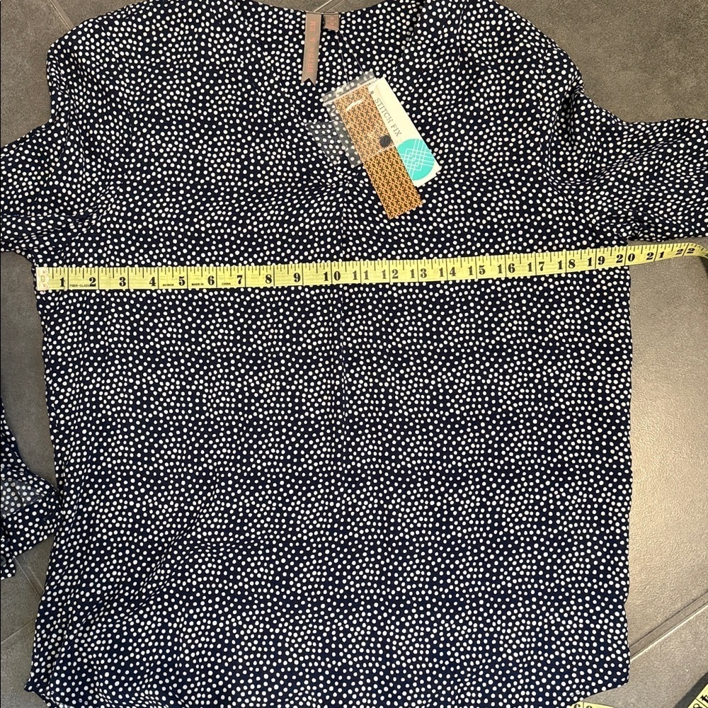 Brina & Em Lemmy Top V-neck Navy Patterned Blouse - Picture 8 of 12